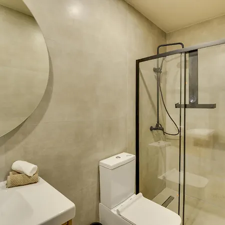 Bayview Protaras - 5 Bedroom Beachfront