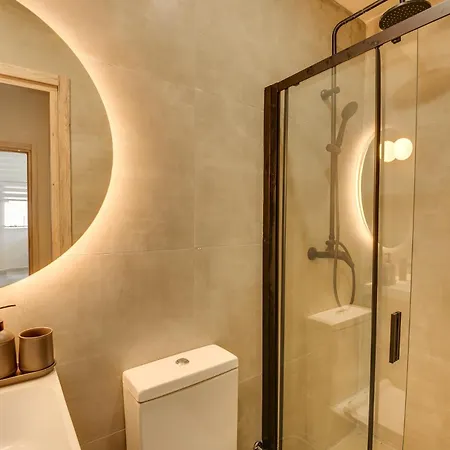 Bayview Protaras - 5 Bedroom Beachfront