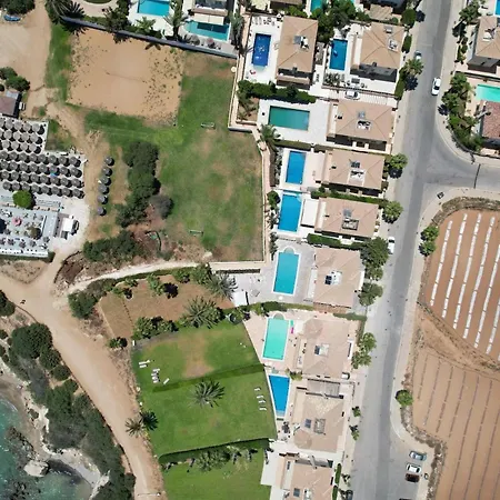 Bayview Protaras - 5 Bedroom Beachfront *