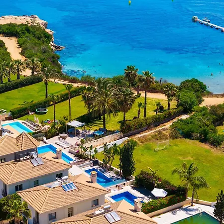 Bayview Protaras - 5 Bedroom Beachfront *