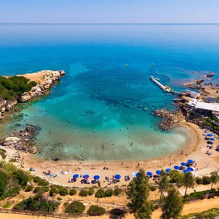 Bayview Protaras - 5 Bedroom Beachfront *